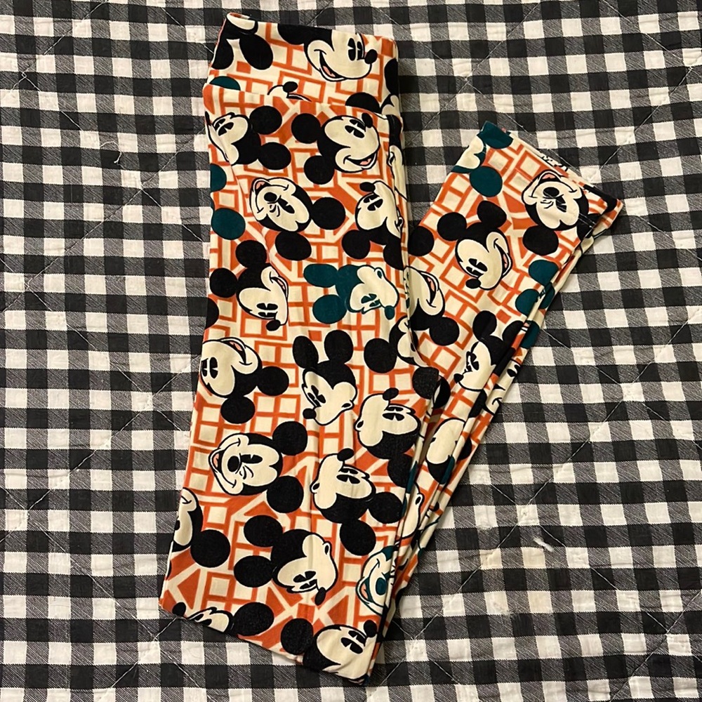 LulaRoe Disney Mickey Mouse leggings